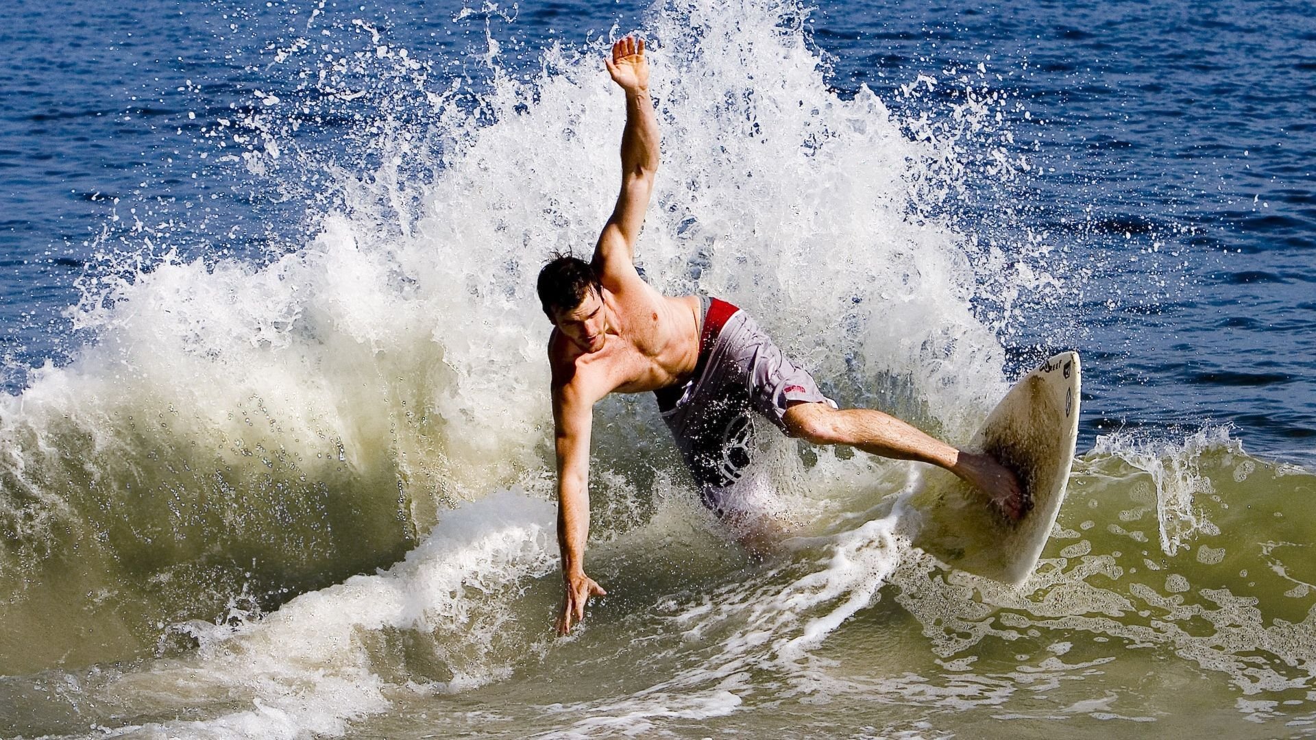 爱游戏官网网页版入口-CS2 职业联赛规则调整备受关注，cs的职业联赛